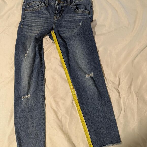 Wit&Wisdom Women's 0P Blue Jeans with distressed hem & distressed detailing EUC - Picture 3 of 7